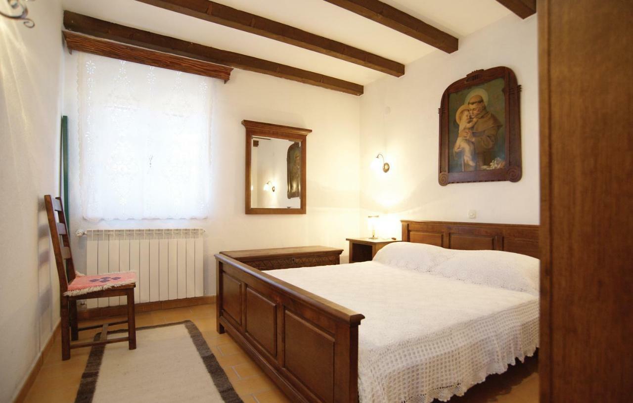 Villa Dabo Новаля Екстериор снимка